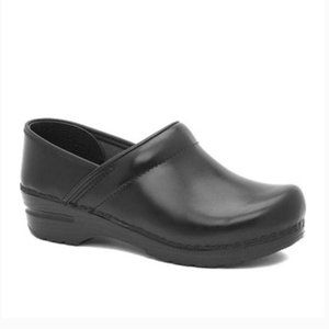 dansko clogs sale size 39